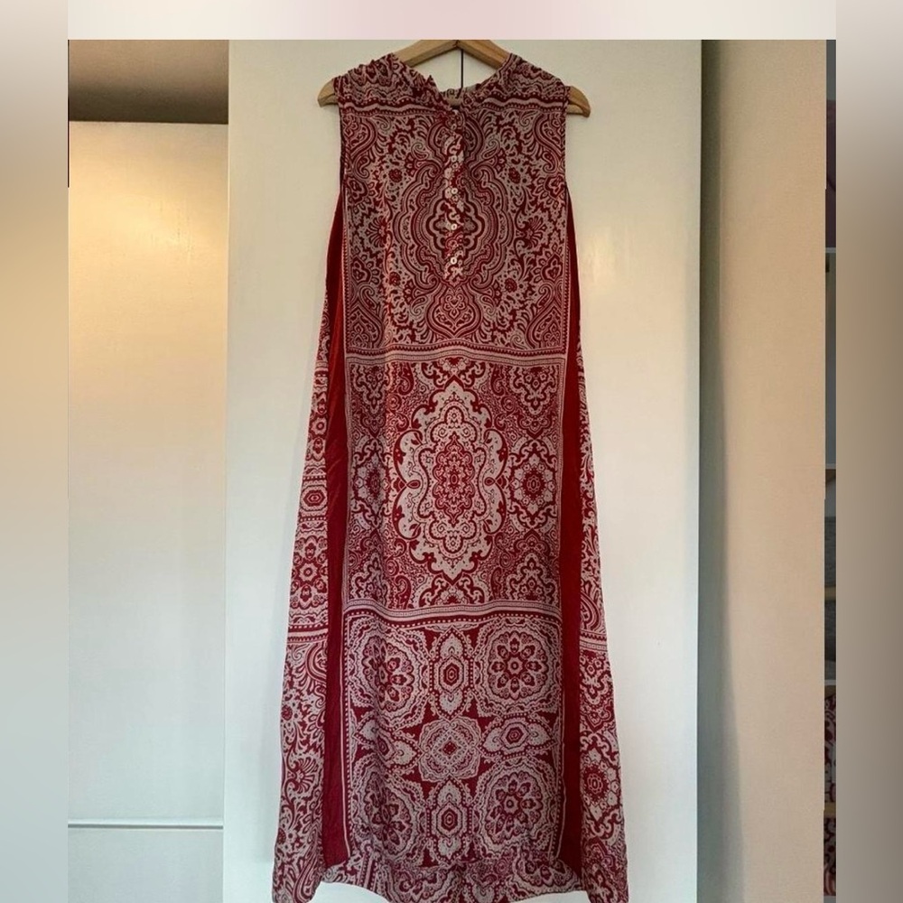 Elegant Red Patterned Dress